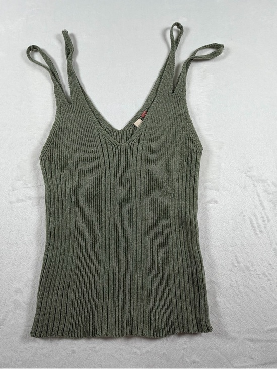 Pilcro Tops - Pilcro Ribbed V-Neck Knit Tank Top